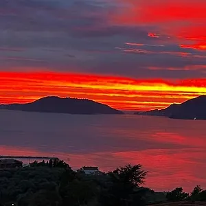 https://camera-bellavista.hotelitalianriviera.com