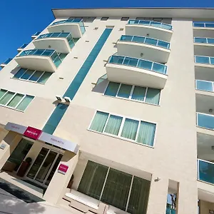 https://mercure-rimini-artis.emilia-romagnahotels.net